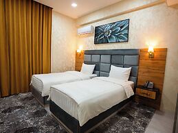 Avant Wellness Hotel Tashkent Pool&Spa