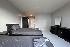 Emerald Hotel Chonburi