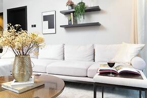 Loocid Apartments at Astoria