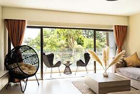 Loocid Apartments at Escada
