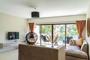 Loocid Apartments at Escada