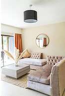 Loocid Apartments at Escada