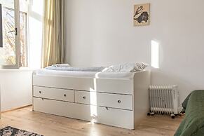 Comfortable 3BR Danube & Millenium Tower