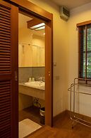 Sailom Resort Bangsaphan