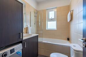 Harbor Apartments in Larnaca