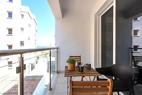 Harbor Apartments in Larnaca