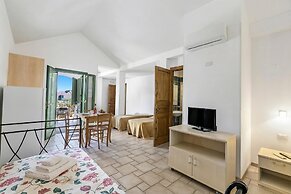 Family Village T2 Pool And Sea