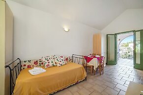 Family Village T2 Pool And Sea