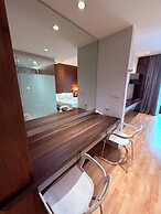 D'Majestic Place by Roomy