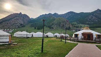 Khumug Tour Resort