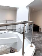Ascot House