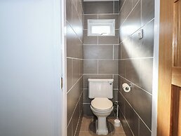 The Moorings Apartment