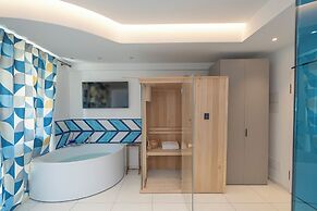Maiori Suites