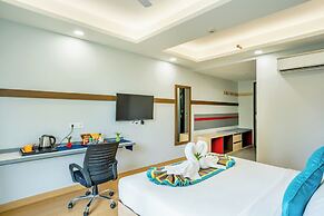 Inde Hotel Golf Course Extension