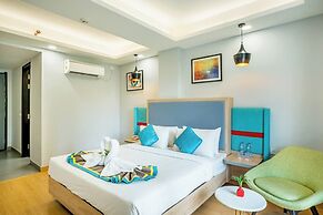 Inde Hotel Golf Course Extension