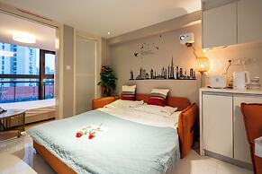 Shanghai Hills & Wanye Spacious Family Suites