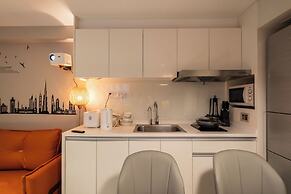 Shanghai Hills & Wanye Spacious Family Suites