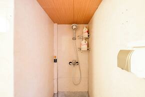 Shanghai Hills & Wanye Spacious Family Suites