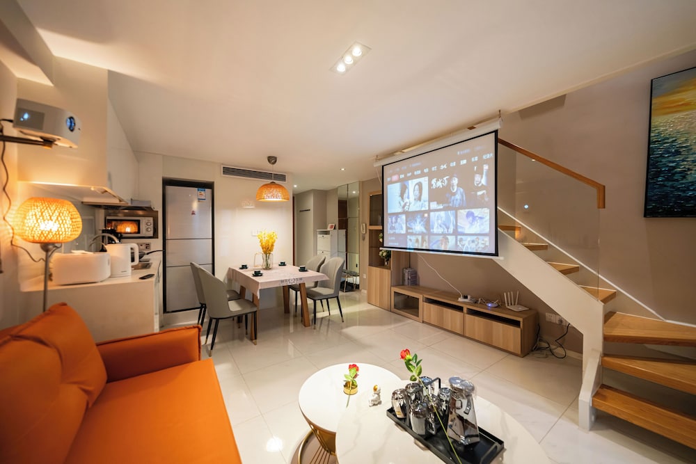 Shanghai Hills & Wanye Spacious Family Suites