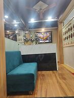 Hotel Bhavya
