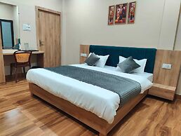 Hotel Bhavya