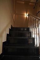 Hotel Bhavya