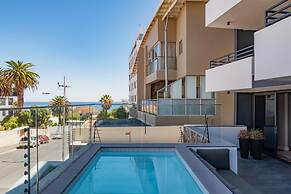 Modern Central Secure Cape Town 2bed Bantry Suite