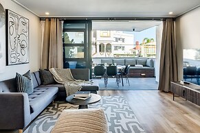 Modern Central Secure Cape Town 2bed Bantry Suite