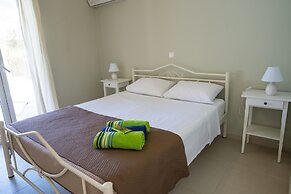 Alisachni Apartments