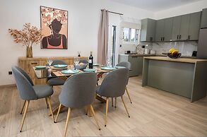 Alisachni Apartments