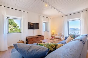 Alisachni Apartments