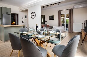 Alisachni Apartments