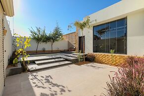 Portal Chalets With Private Pool-AlRawda
