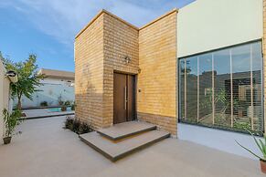 Portal Chalets With Private Pool-AlRawda