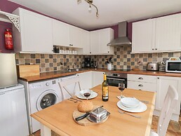 Cantref House Top Floor