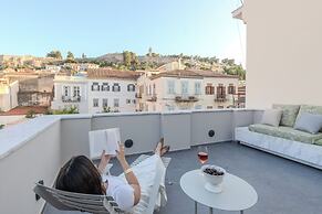 Amalie Suites