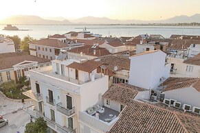Amalie Suites