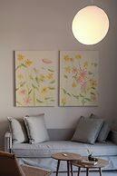 Amalie Suites