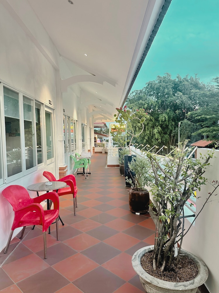 Le Huynh Mui Ne Hotel