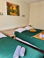 ARMOR HOTEL