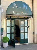ARMOR HOTEL