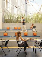 Inspira Santos Boutique Hotel