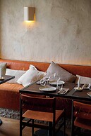 Inspira Santos Boutique Hotel