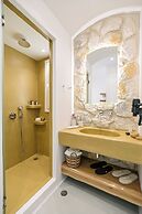 Fleria Seaview Suites