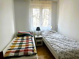 Apartment Near Schonbrunn Palace Vienna