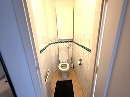 Apartment Near Schonbrunn Palace Vienna