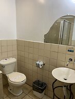 HOTEL YOLANDA