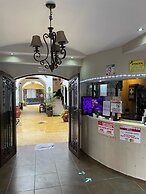 HOTEL YOLANDA