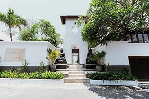 Nalas Villa