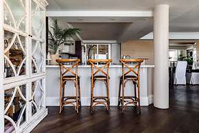 Clifton Views - Oceanfront Home